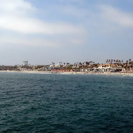 Days Inn By Wyndham Oceanside
